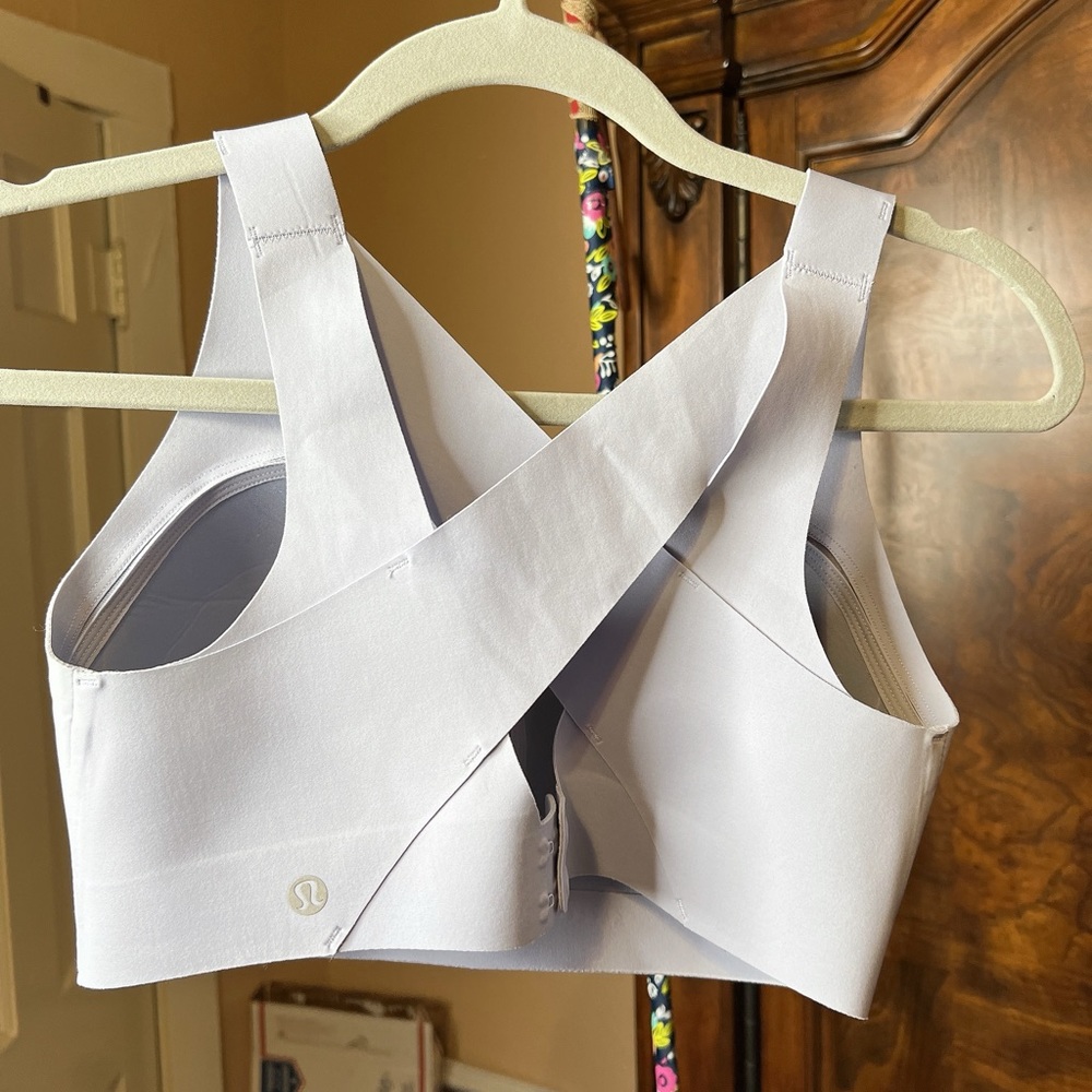 Lululemon - Picture 7 of 7